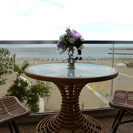 Hotel Dacia Sud Mamaia Ngoại thất bức ảnh